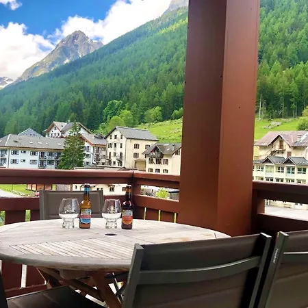 Viachamonix I Confort & Nature, Skis Aux Pieds Vallorcine